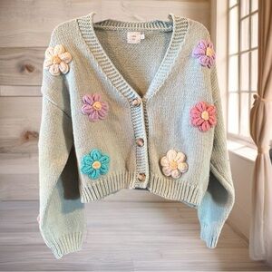 Luna Ivy Woman’s Crochet Flower 3 Button Cardigan Sweater SZ Medium